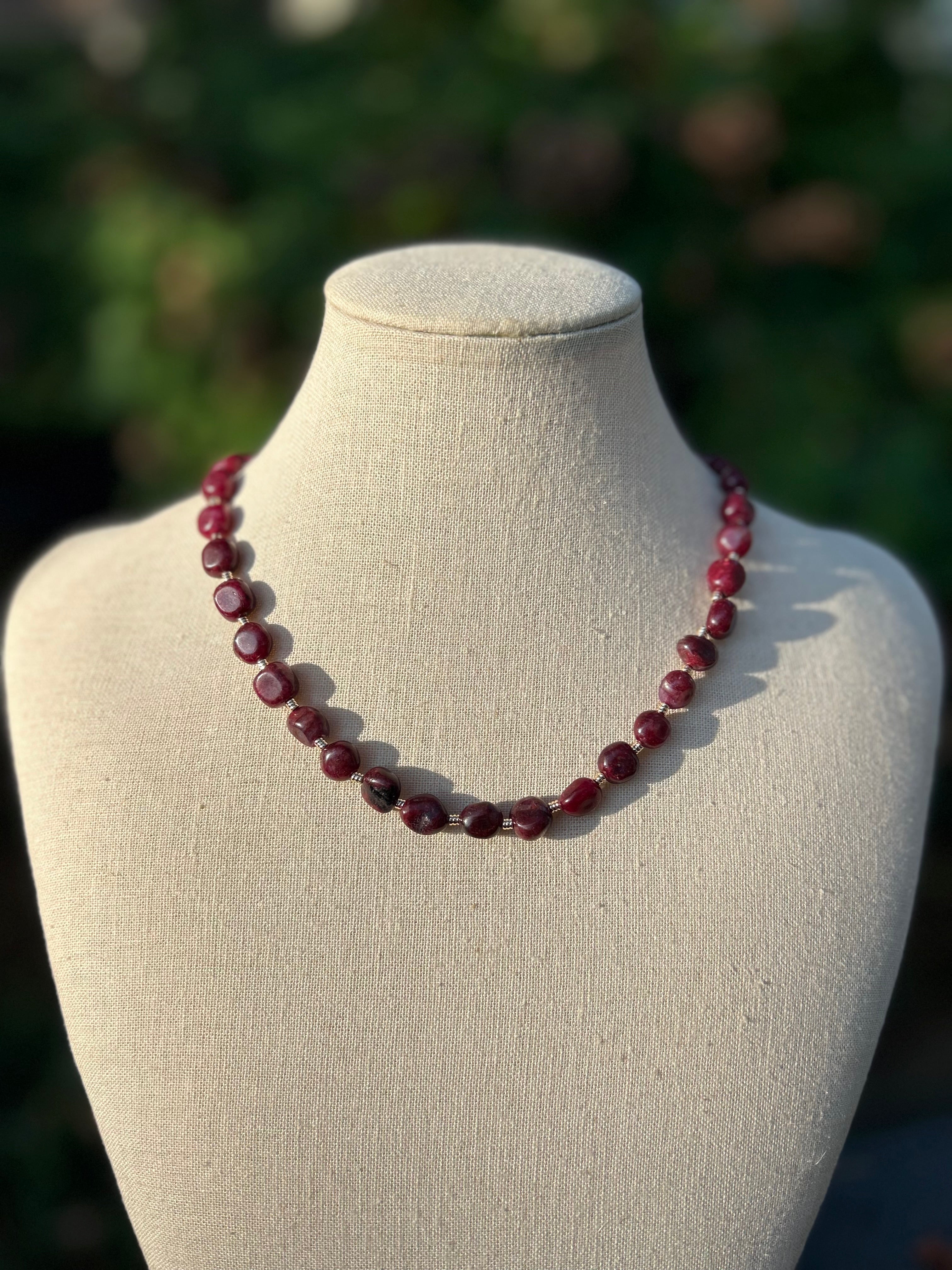 Vera Necklace