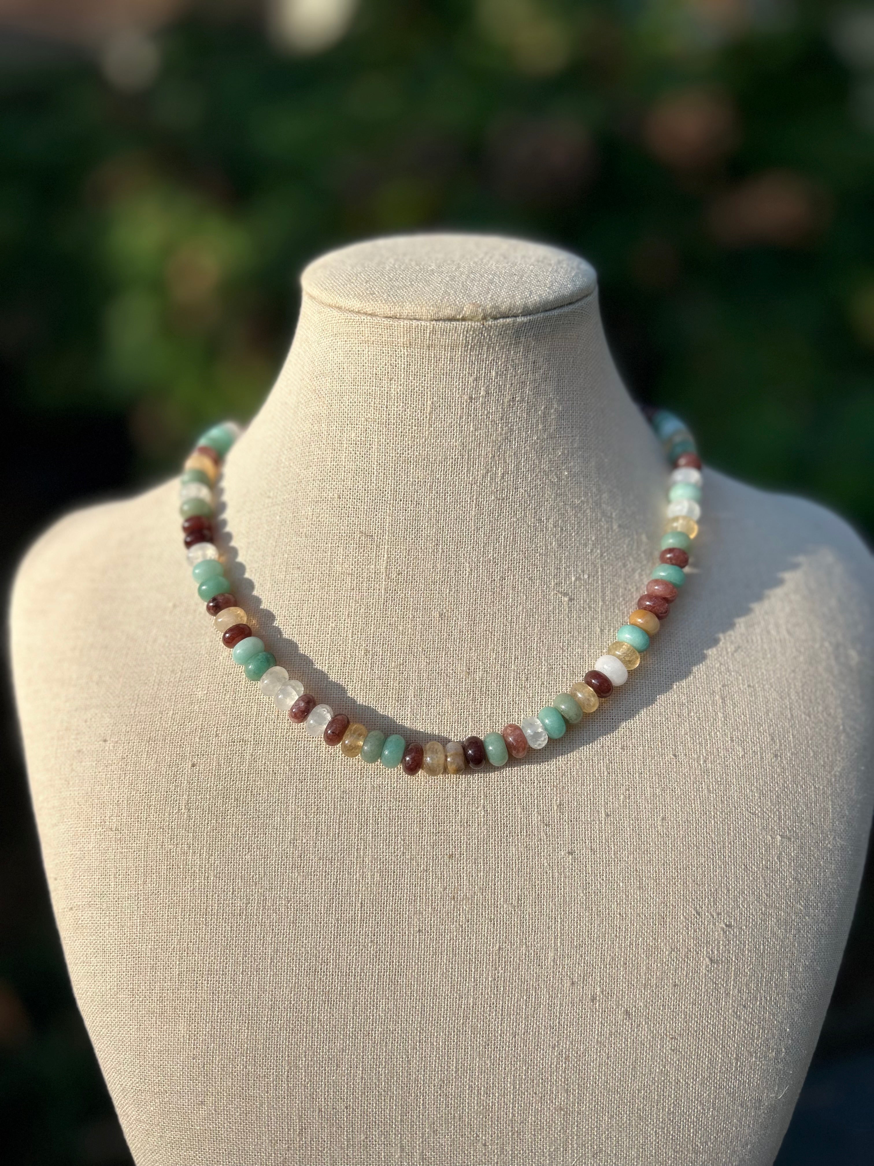 Lola Necklace